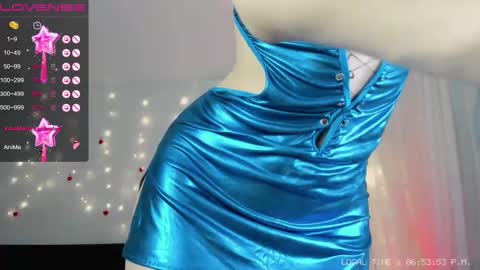 Snapshot of smurfette77 chatting on February 2025 04:00:02 PM Sex-machine is my passion activate it with your tips and enjoy with me online show from February 2025 04:00:02 PM