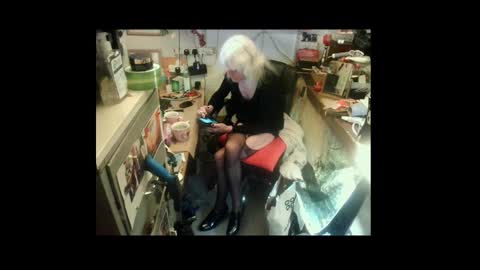 mish online show from November 2025 01:22:02 PM