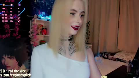 Reeginaaaaa online show from June 2026 07:01:02 PM