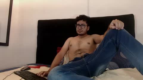 sneider_exotic online show from August 2026 07:05:01 PM
