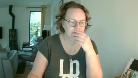 Snoeske and Woodwurm online show from March 2025 06:13:02 AM