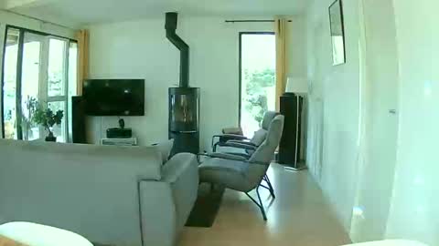 Snoeske and Woodwurm online show from March 2025 01:07:01 PM