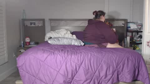 Snapshot of snoqueen954321 chatting on January 2025 12:04:02 AM Snoqueen online show from January 2025 12:04:02 AM