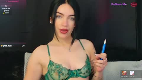 Snapshot of snow_white_19 chatting on June 2026 08:42:01 AM snow white 19 online show from June 2026 08:42:01 AM