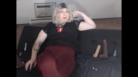 SnowBunnyTessa online show from December 2024 02:36:02 AM