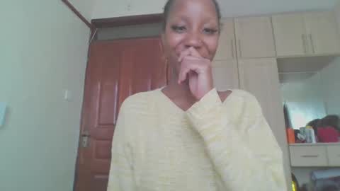 snowfox254 online show from March 2026 09:38:02 AM