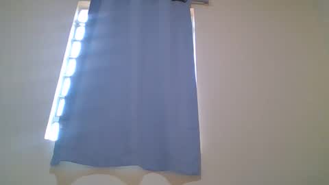 Snapshot of snowie_eyes chatting on November 2025 12:55:01 PM Snowie eyes online show from November 2025 12:55:01 PM