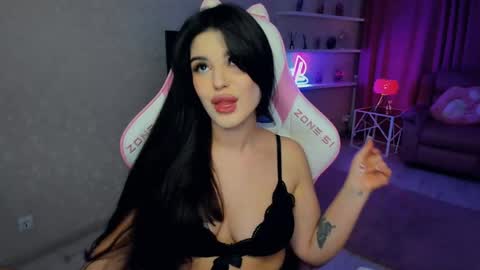 snowingwinter online show from May 2026 07:41:01 PM