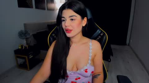 snowingwinter online show from June 2026 09:14:01 AM