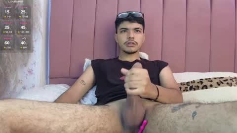 Snow online show from September 2025 11:57:01 AM