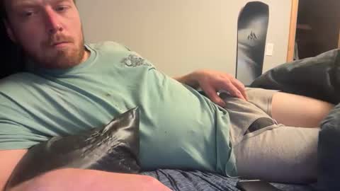 snowtrooper888 online show from January 2026 02:58:02 AM