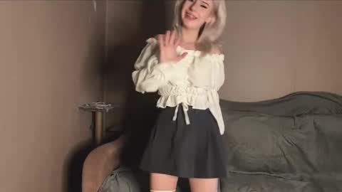 Snapshot of snowy_alice chatting on October 2025 12:48:02 PM snowy_alice online show from October 2025 12:48:02 PM