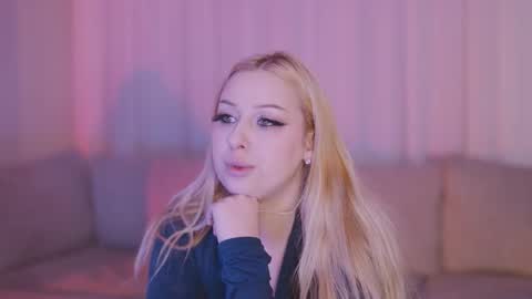 Snowy Bubbles online show from January 2026 03:28:01 PM