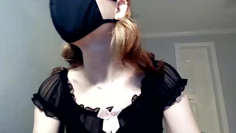snuggle_b0t online show from March 2025 07:08:02 AM