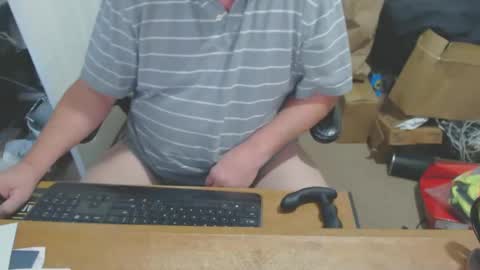 Snapshot of snwplwdrvr chatting on January 2025 07:28:02 PM snwplwdrvr online show from January 2025 07:28:02 PM