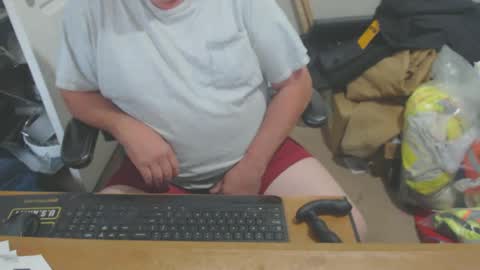 Snapshot of snwplwdrvr chatting on September 2025 09:08:02 PM snwplwdrvr online show from September 2025 09:08:02 PM