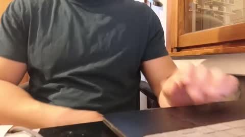 luca -   online show from March 2025 04:29:02 PM