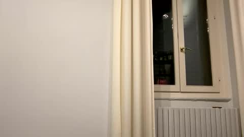 Snapshot of sobigfromitaly chatting on January 2025 06:27:02 PM sobigfromitaly online show from January 2025 06:27:02 PM