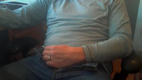 Snapshot of socksandasmile69 chatting on January 2025 09:37:01 PM socksandasmile69 online show from January 2025 09:37:01 PM