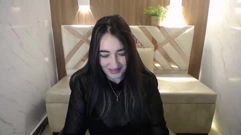 soffi_betacur_b online show from October 2025 12:48:02 PM