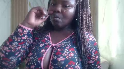 Snapshot of soffia_b chatting on October 2025 03:21:02 AM soffia_b online show from October 2025 03:21:02 AM