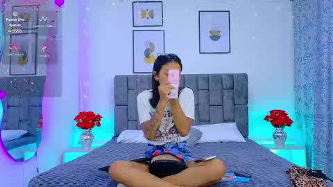 SOFFI AND CHISTOPHER online show from May 2026 12:21:01 PM