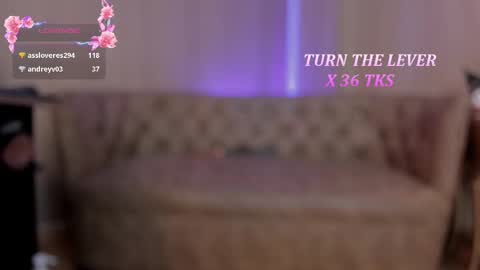    Schedule 1400 - 2100 gtm-5  online show from February 2025 09:37:02 PM