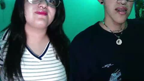 soffje00 online show from October 2025 05:49:01 AM