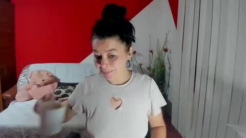 Soffy online show from September 2025 04:14:02 AM