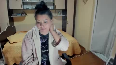 Soffy online show from May 2026 02:52:02 AM