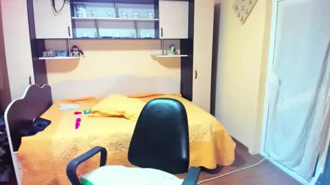 Soffy online show from May 2026 05:14:02 AM