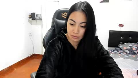 Evainked online show from January 2025 07:07:01 PM