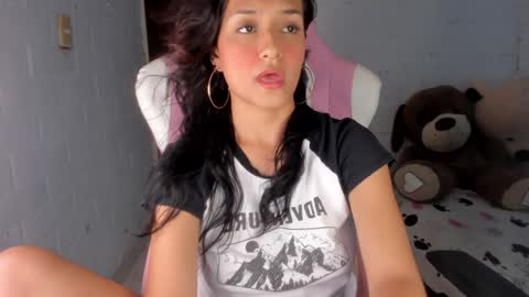 Snapshot of sofi1608 chatting on February 2025 08:57:01 PM sofia online show from February 2025 08:57:01 PM