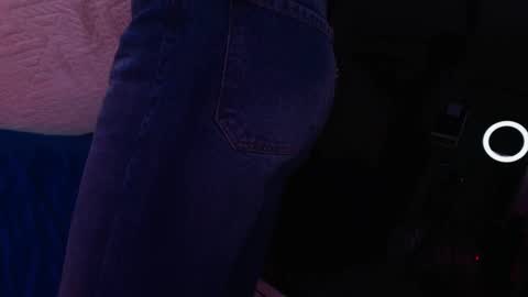 Sofia online show from November 2025 11:53:01 AM