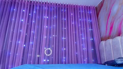 Sofia online show from April 2026 03:04:02 AM
