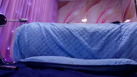 Sofia online show from June 2026 03:09:02 AM