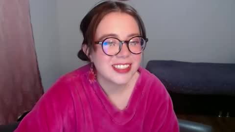 Snapshot of sofi_lynch chatting on December 2025 06:22:02 AM Sofi Lynch online show from December 2025 06:22:02 AM