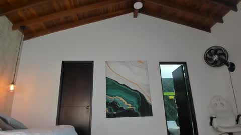 Sofi online show from November 2025 11:21:01 AM