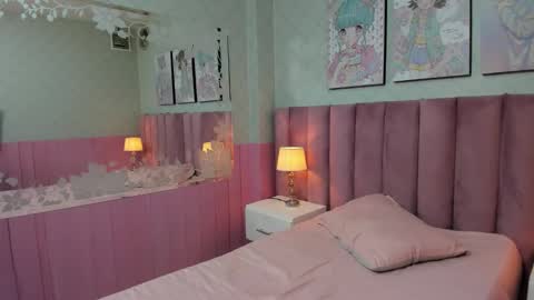       online show from September 2025 10:28:01 AM