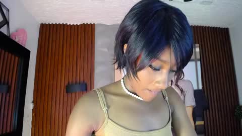 Snapshot of sofi_thomas_ chatting on May 2026 11:40:01 AM Sofia online show from May 2026 11:40:01 AM