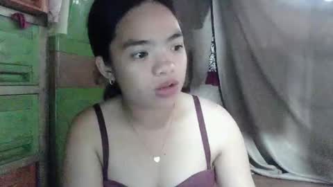 Snapshot of sofia_587145 chatting on February 2026 08:35:02 AM sofia_587145 online show from February 2026 08:35:02 AM