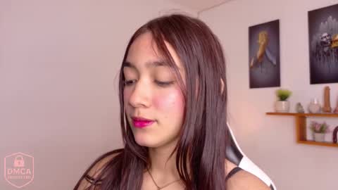 sofia_arango1107 online show from November 2025 06:52:02 PM