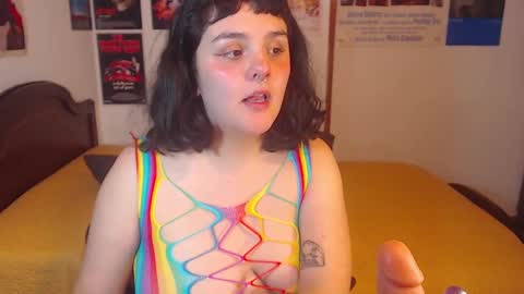 Snapshot of sofia_coolle chatting on December 2024 11:28:02 PM Sofi online show from December 2024 11:28:02 PM