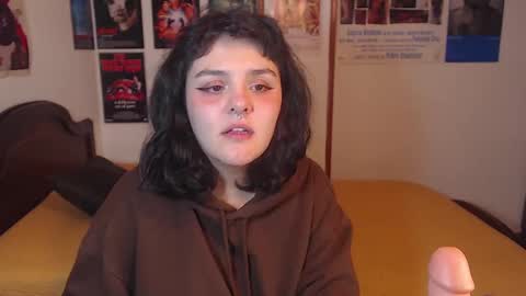 Snapshot of sofia_coolle chatting on January 2025 11:13:02 PM Sofi online show from January 2025 11:13:02 PM