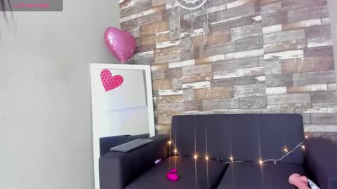 sofia danvers online show from February 2025 09:04:02 PM