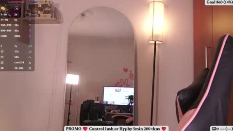 Snapshot of sofia_dream7 chatting on October 2025 12:22:01 AM Sofi online show from October 2025 12:22:01 AM