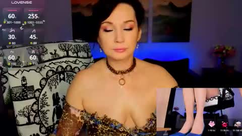 Sofia online show from April 2026 01:05:02 PM