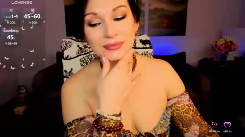 Sofia online show from May 2026 06:41:01 AM