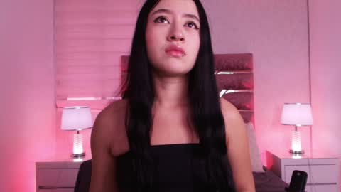 sofia gomes online show from June 2026 11:56:02 AM
