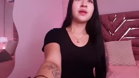 sofia gomes online show from June 2026 12:22:01 PM